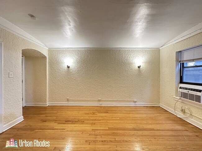 Photo - 557 W Arlington Pl Unit A08C