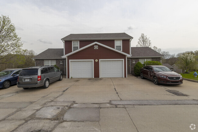 Building Photo - 3300 E St Charles Rd Rental