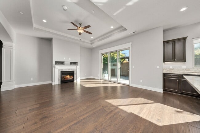 Photo - 8099 Traditions Ct