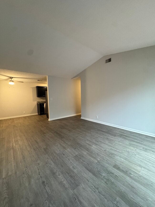 Photo - Woodfield Apartment Homes