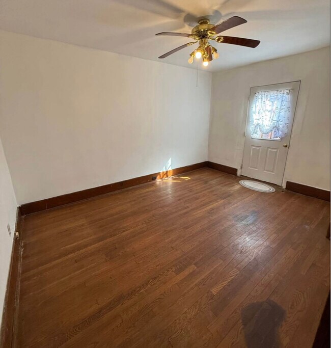 Photo - 333-335-335 2nd St Unit 335