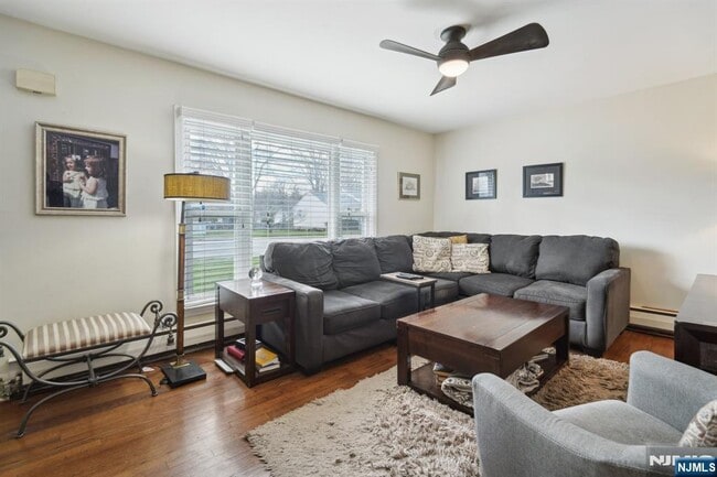 Photo - 418 Prospect St