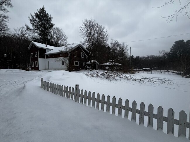 349 Bone Plain Rd