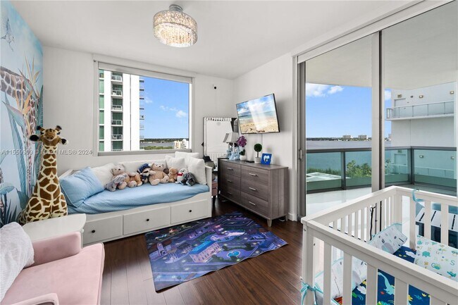 7935 East Dr Unit 1101