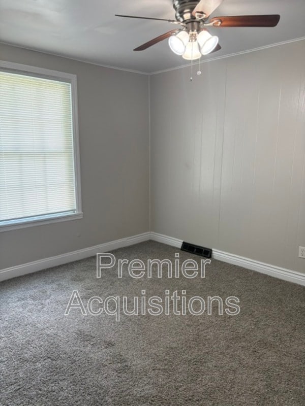 Photo - 2108 Fernwood Pl
