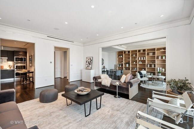 Photo - 541 N Fairbanks Ct Unit 37E