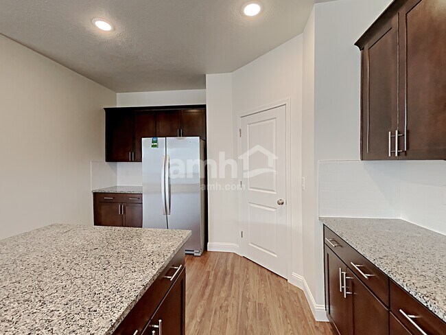 Photo - 2440 E Surry Way