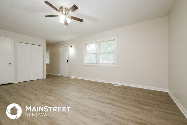 Photo - 1806 Vista Dr