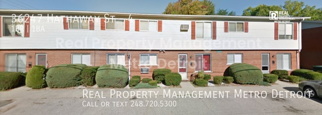 Building Photo - 36247 Hathaway St Unit 4