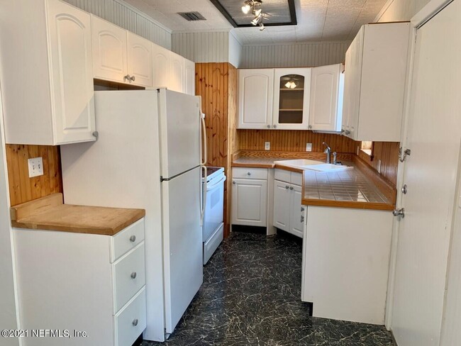 Photo - 7414 Bamberg Rd