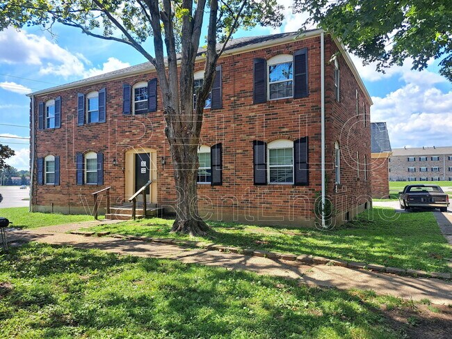 Building Photo - 4405 Landside Dr Unit 4