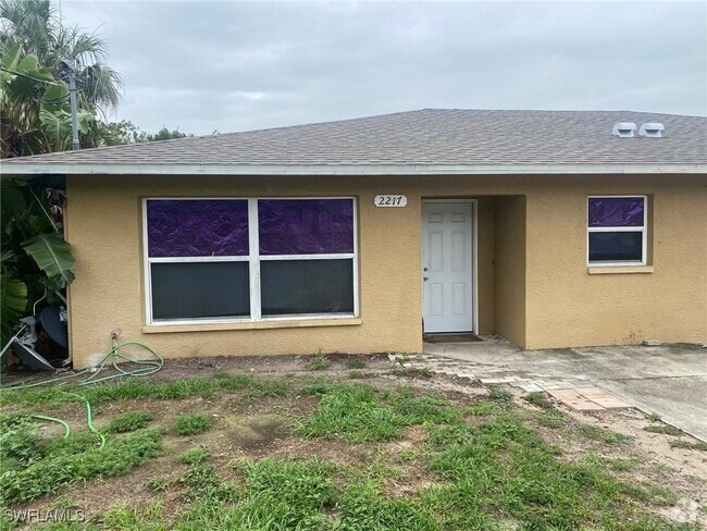 Building Photo - 2217 Leda Ave S Rental