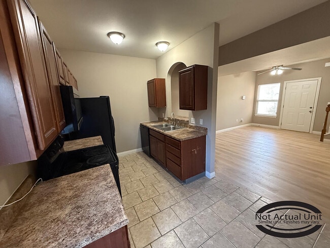 Photo - 1912 N Orie Dr