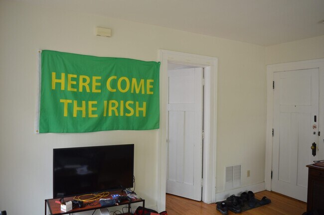 Photo - 314 E Mifflin St