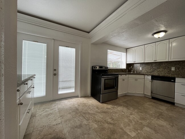 Photo - 9870 Nicaragua Dr