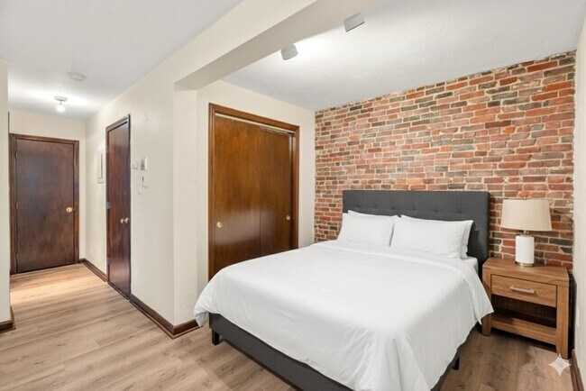 Building Photo - 166 F St Unit 1