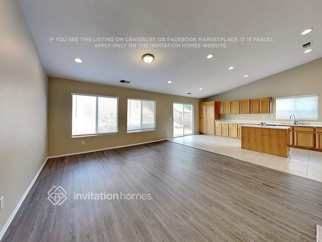 Photo - 25354 Silverwood Ln