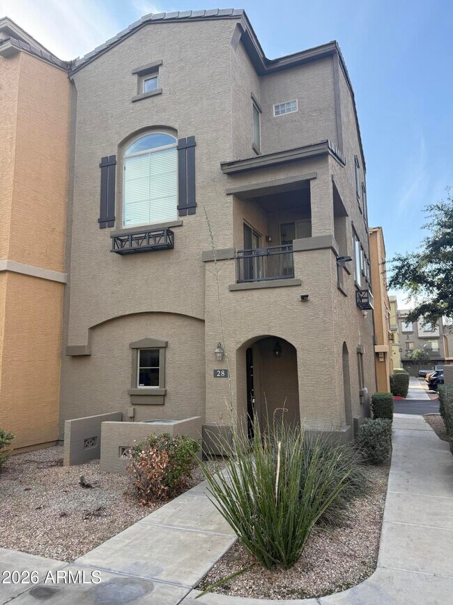 Photo - 16825 N 14th St