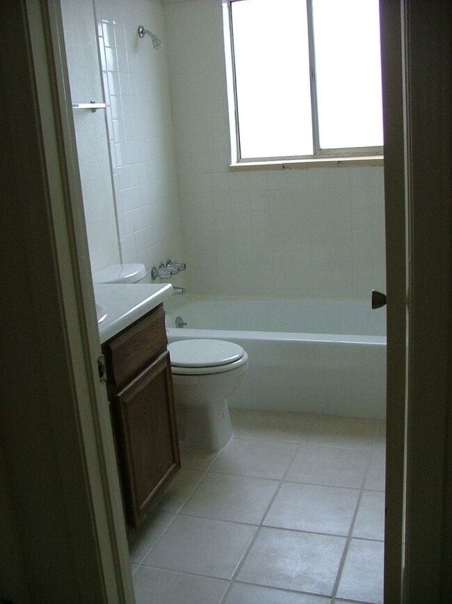 Photo - 2 bedroom near downtown Golden | Lots of natural light | Mountain views Unit 1409 Utah St  D