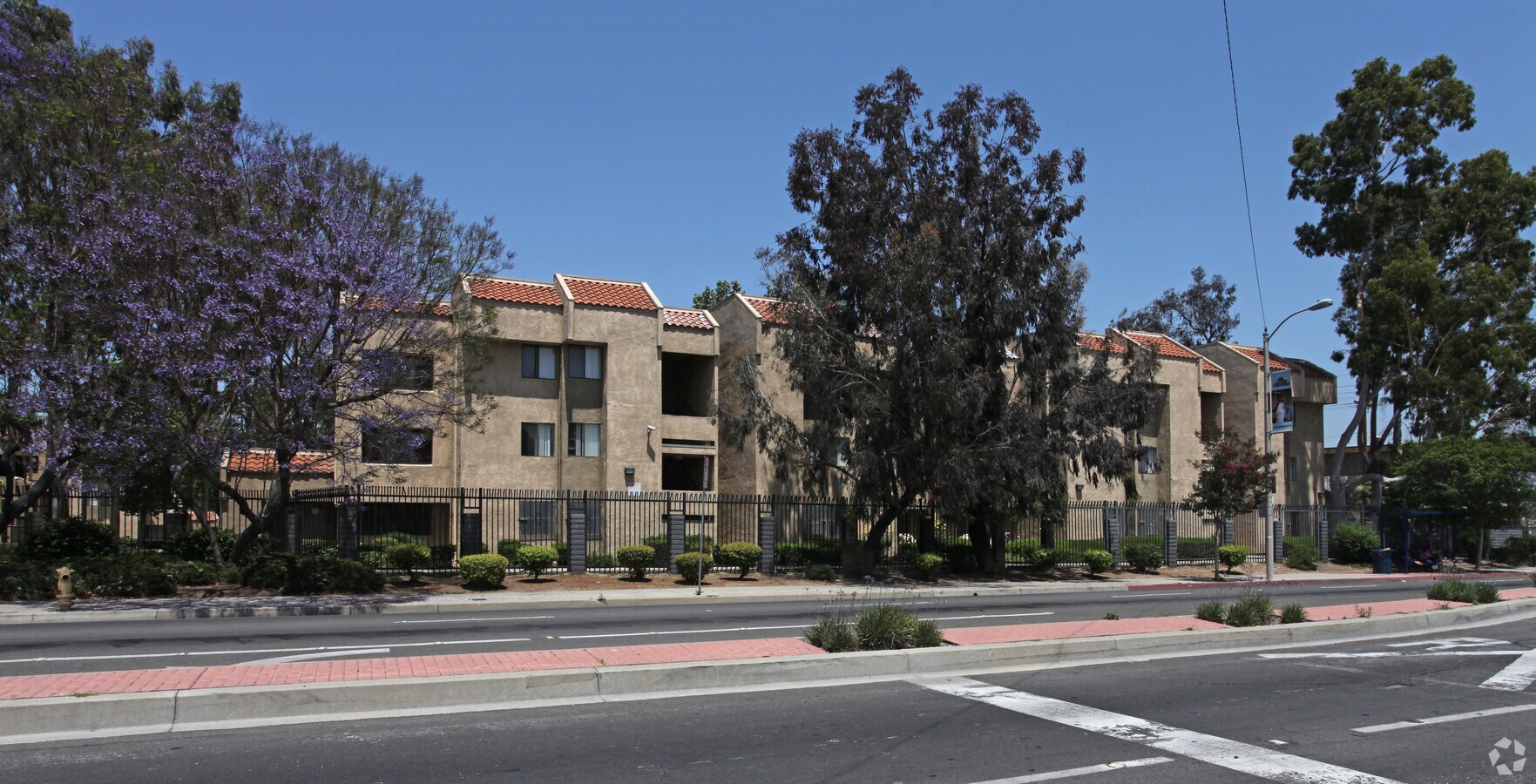 Photo - Douglas Park Apartments