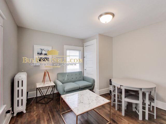 Photo - 3515 Lyndale Ave S Unidad 2