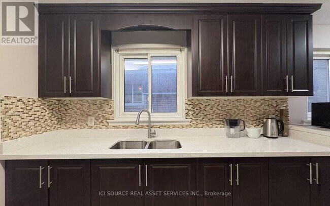 Photo - 19 Talbot St