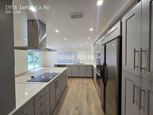 Photo - 1956 Japonica Rd