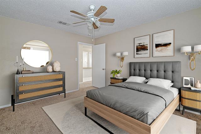 Photo - 101 Cedar Crest St