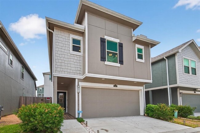 Building Photo - 11911 Briarwood Hill Way Rental