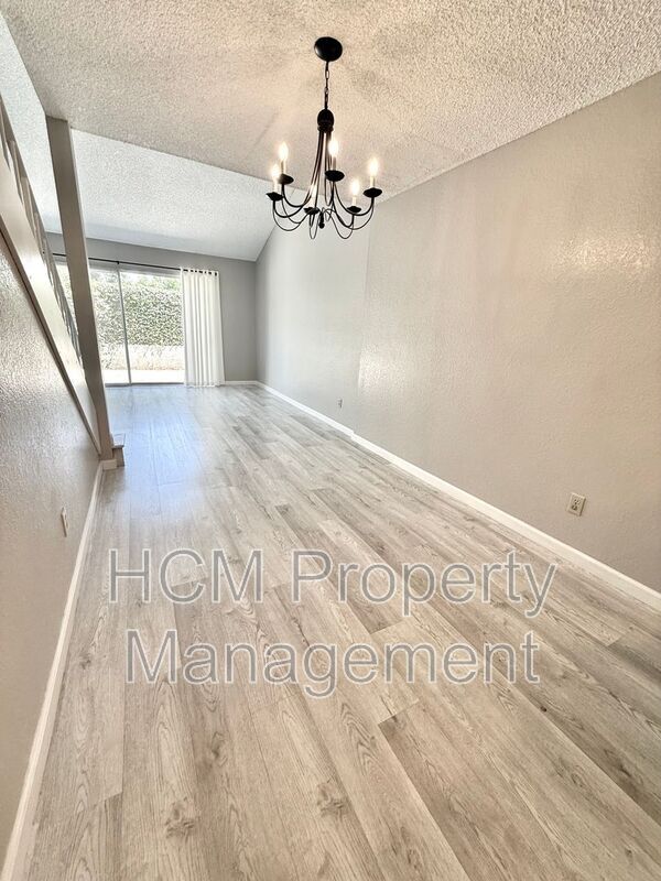 12168 Mt Vernon Ave