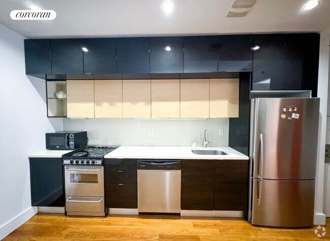 Building Photo - 943 St Marks Ave Rental