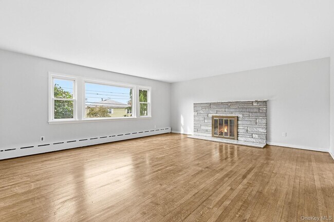 Photo - 222 Park Ave E Unidad 2