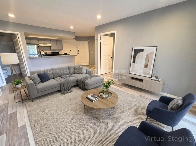 Building Photo - 327 Chestnut Ave Unit 105