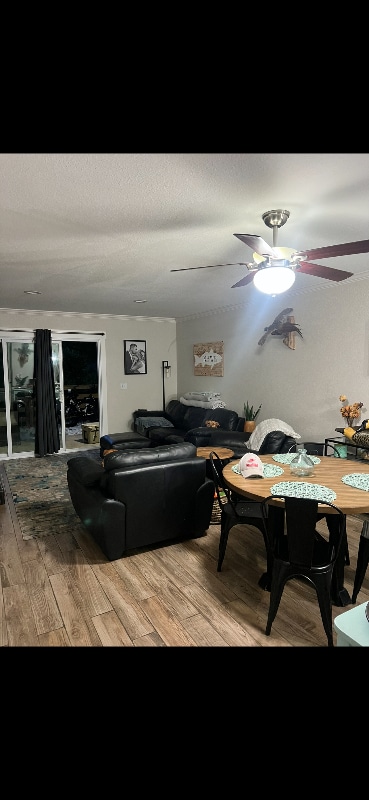 Building Photo - 214 W Kitty Hawk Rd