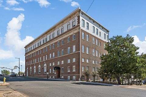 Photo - United Jewelers and Lee Hardware Apartments