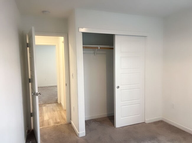 Photo - 7447 Chadbourne Wy