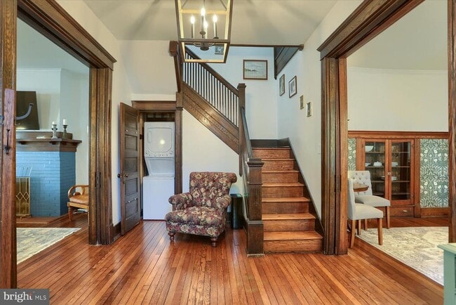 Photo - 2139 N 2nd St
