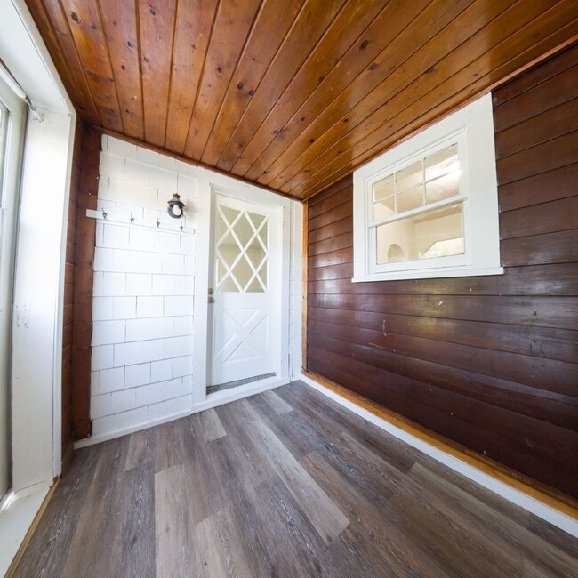 Photo - Cozy 2 Bedroom 1 Bath