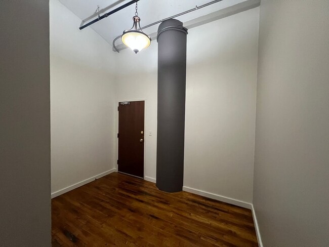 Photo - Updated Two Bedroom Loft Available Downtown!