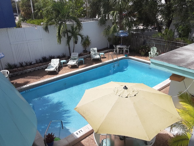 Photo - 4394 N Federal Hwy Unidad 8