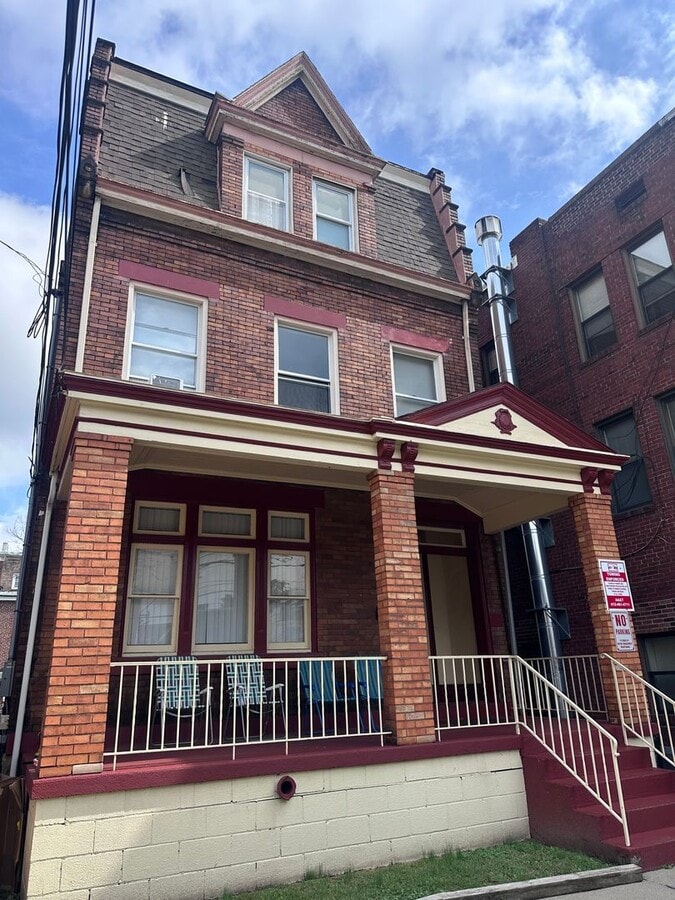 Photo - 259 Atwood St Unit JKM 259-1