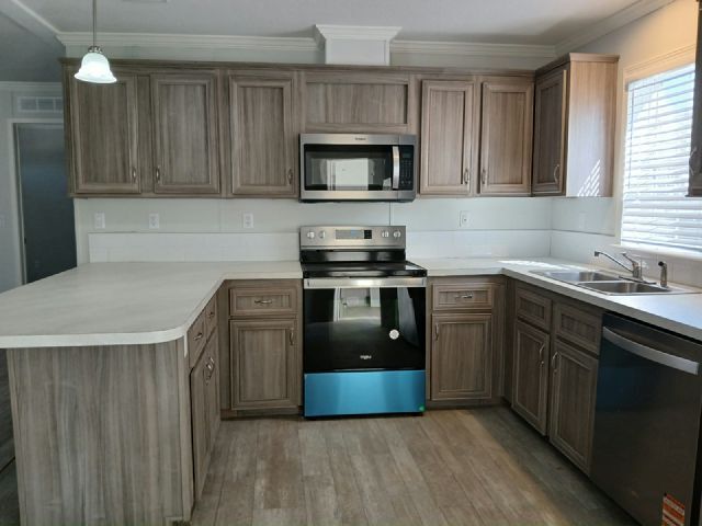 Photo - 218 Sycamore Ln