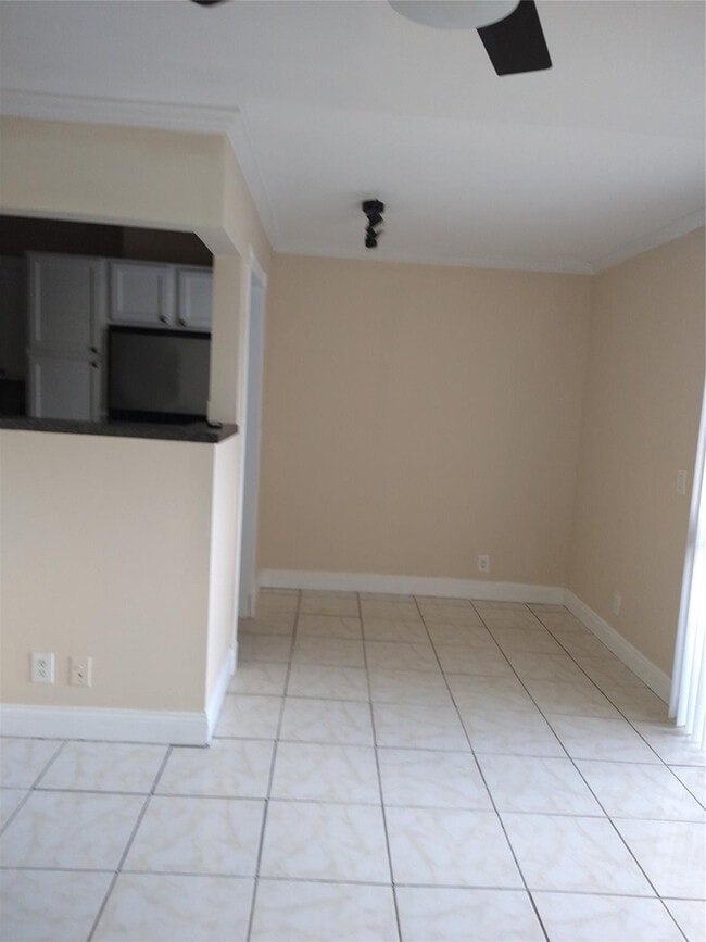 Photo - 8903 NW 28th Dr Unit B