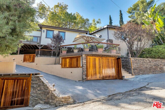 21832 Canon Dr