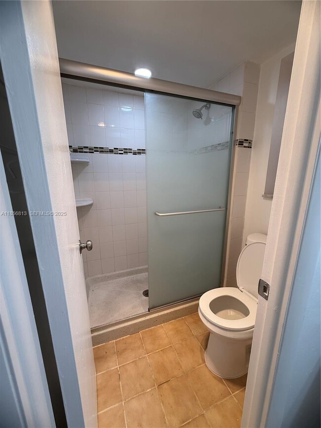 Photo - 20441 NE 30th Ave Unit 112-9