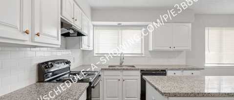Photo - 2323 Grindstone Ln