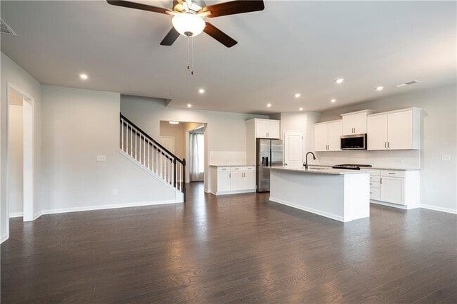 Photo - 5729 Wheeler Ridge Rd