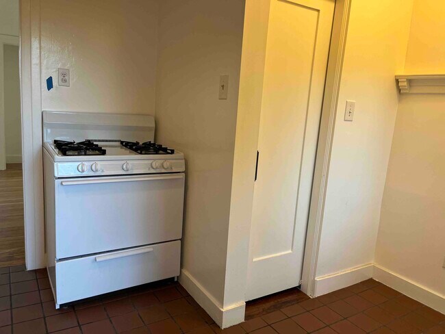 Photo - 3418 Cattaraugus Ave