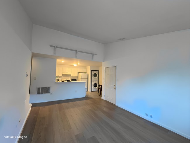 Living Area - 95 Driftwood Ct Unit 95