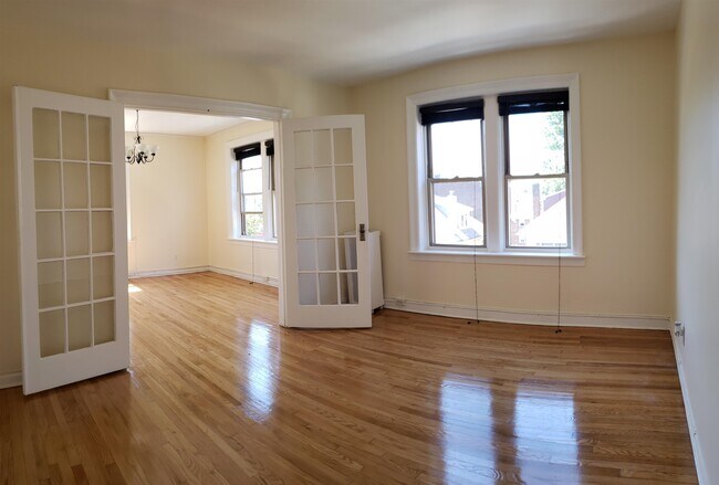 34 74th St Unidad D2